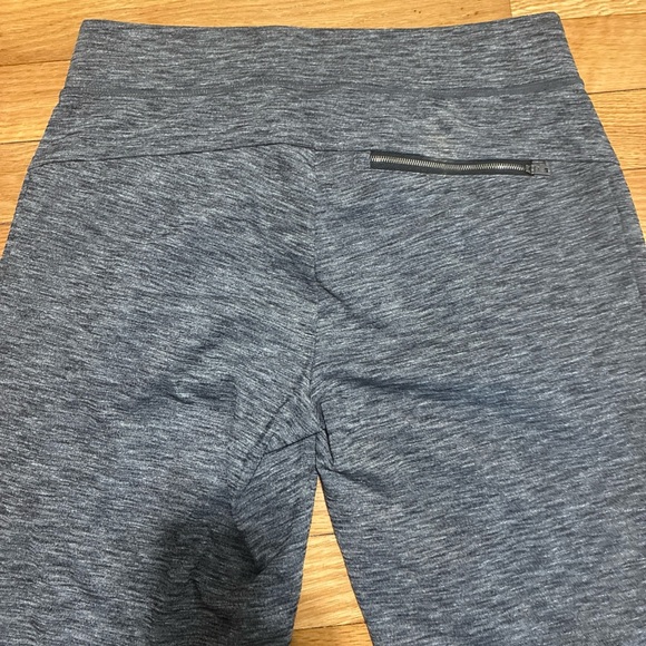 Athleta Joggers Women's Size XS Metro Street Jogger Heather Gray Pants Zip Ankle - Picture 5 of 6